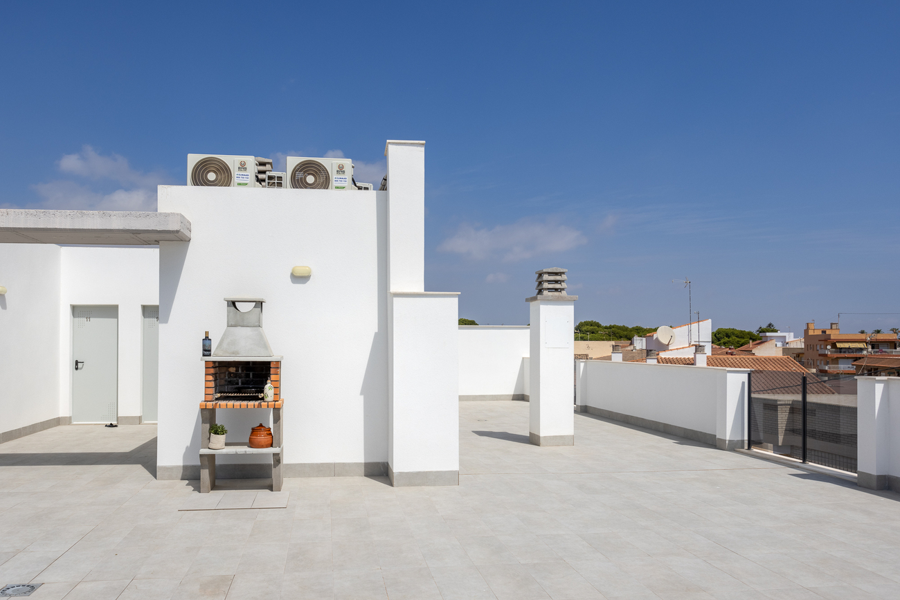 CASA LUNA (key ready) apartment