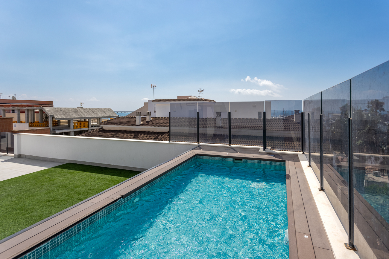 Pool area in apartment for sale in San Pedro del Pinatar