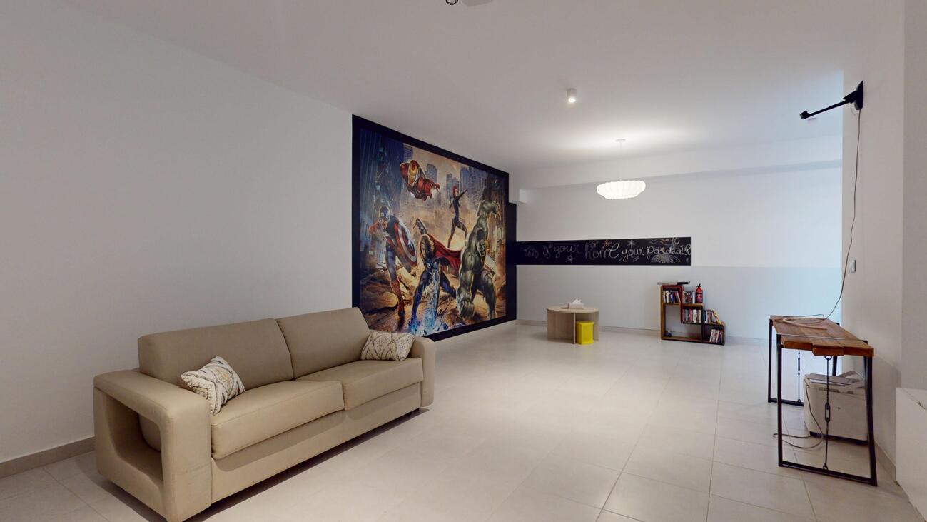 Master bedroom in villa for sale in Playa Honda
