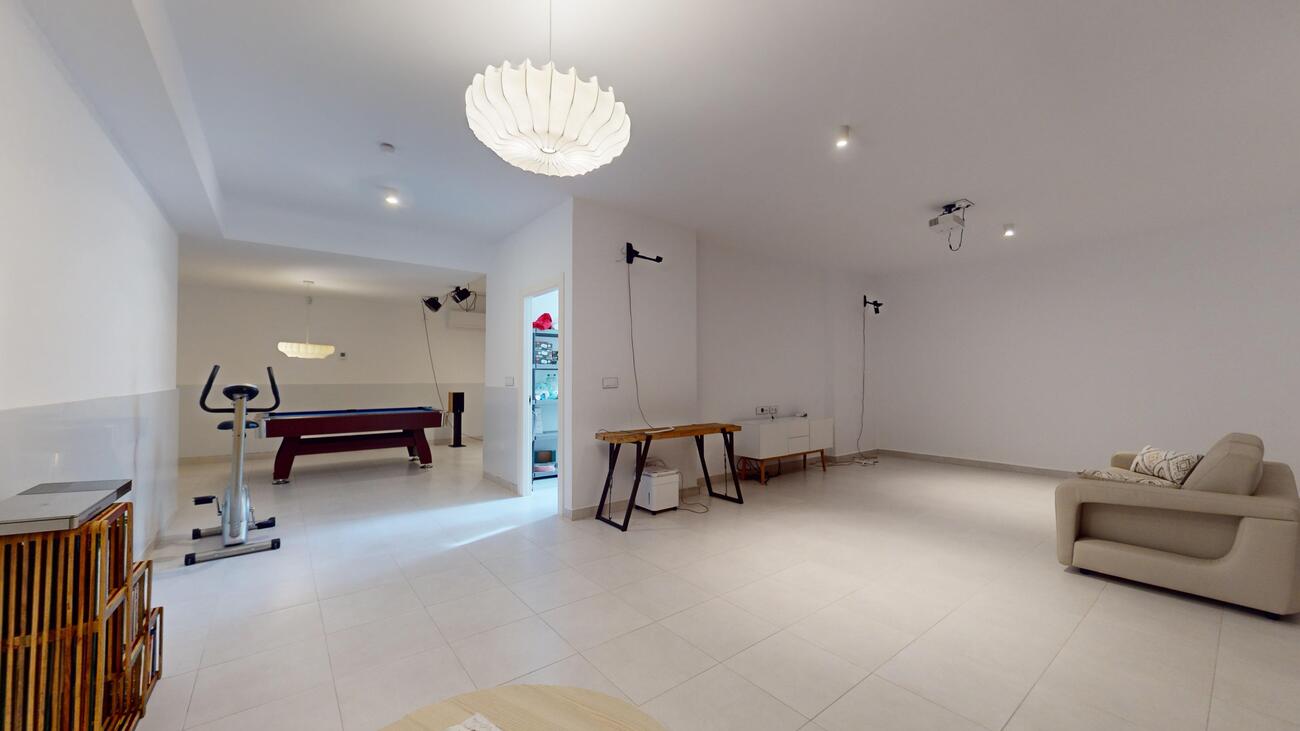 Pool area in villa for sale in Playa Honda