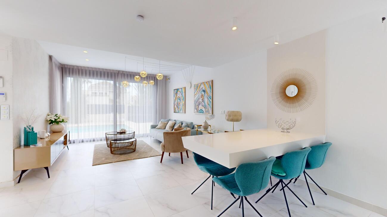 Dining area in villa for sale in Playa Honda