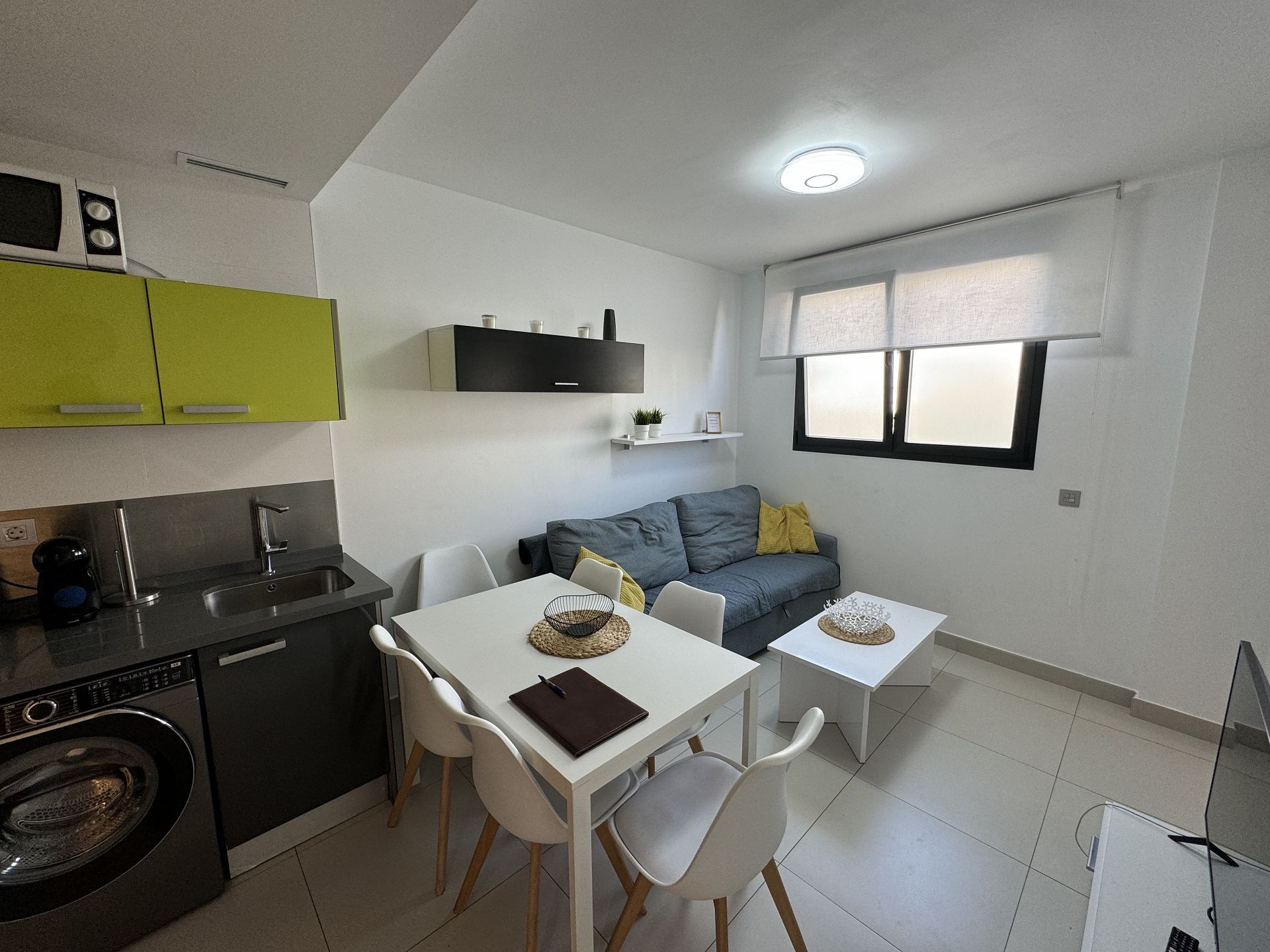 Terrace in apartment for sale in Torrevieja