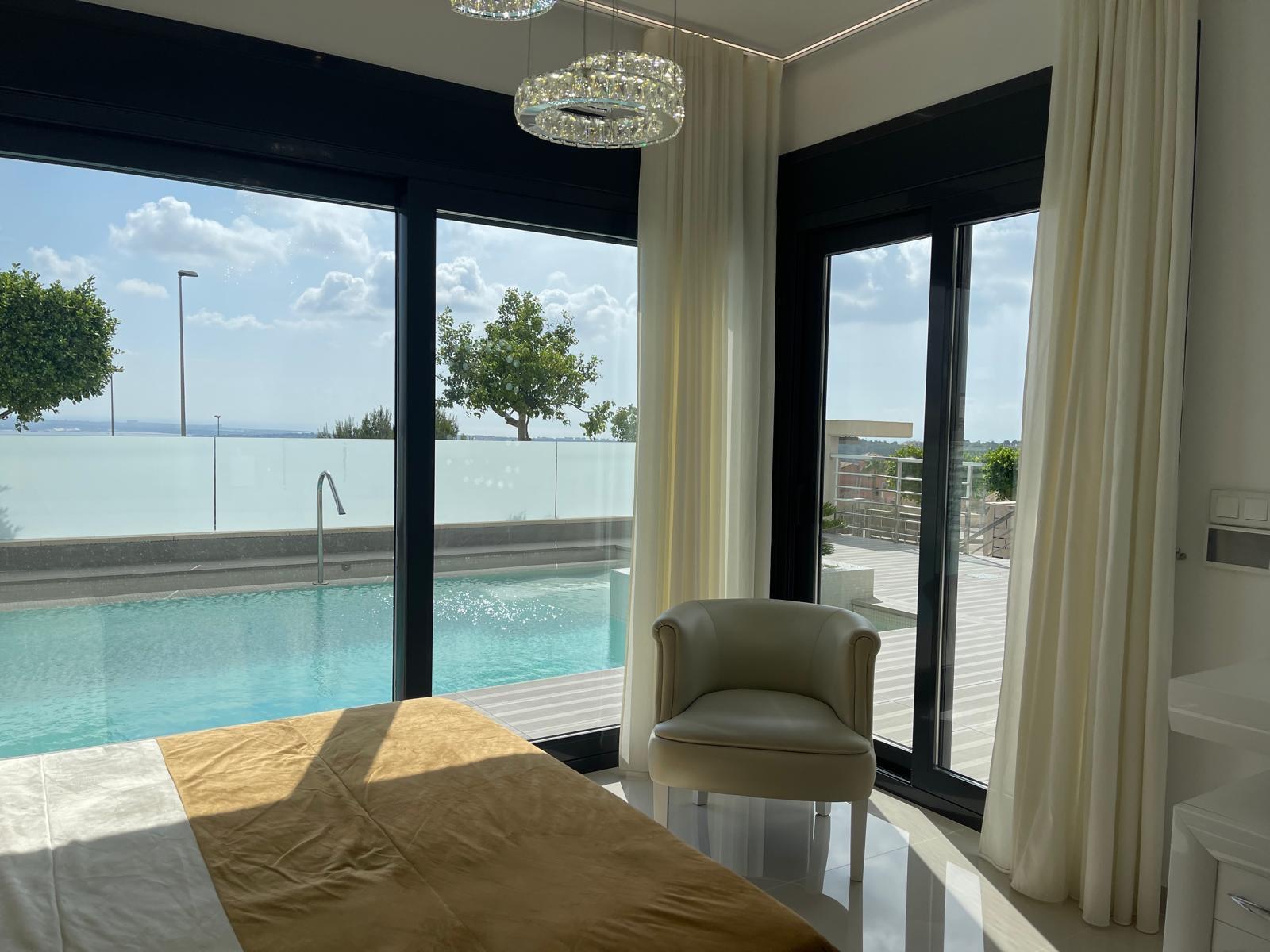 Bathroom in villa for sale in San Miguel de Salinas
