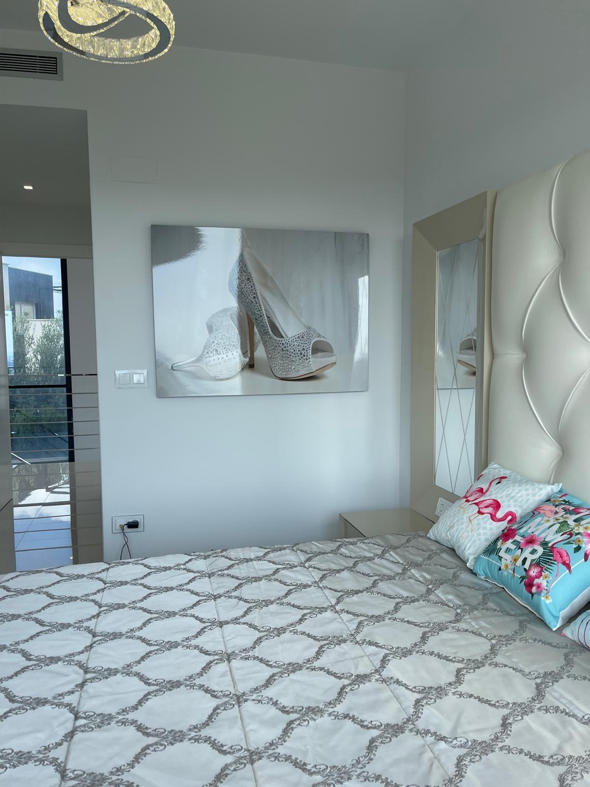 Garden in villa for sale in San Miguel de Salinas