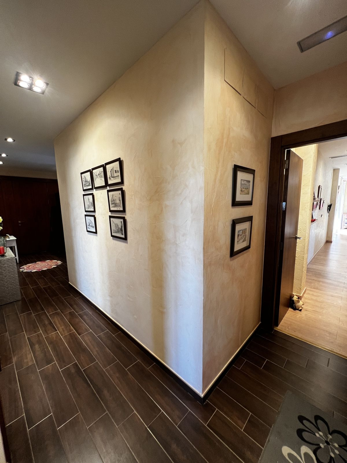 Master bedroom in villa for sale in San Javier