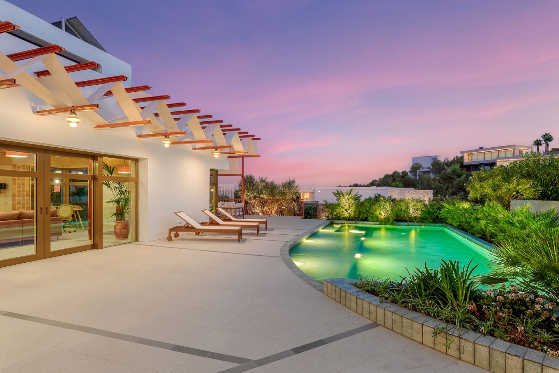 Dining area in villa for sale in Orihuela Costa