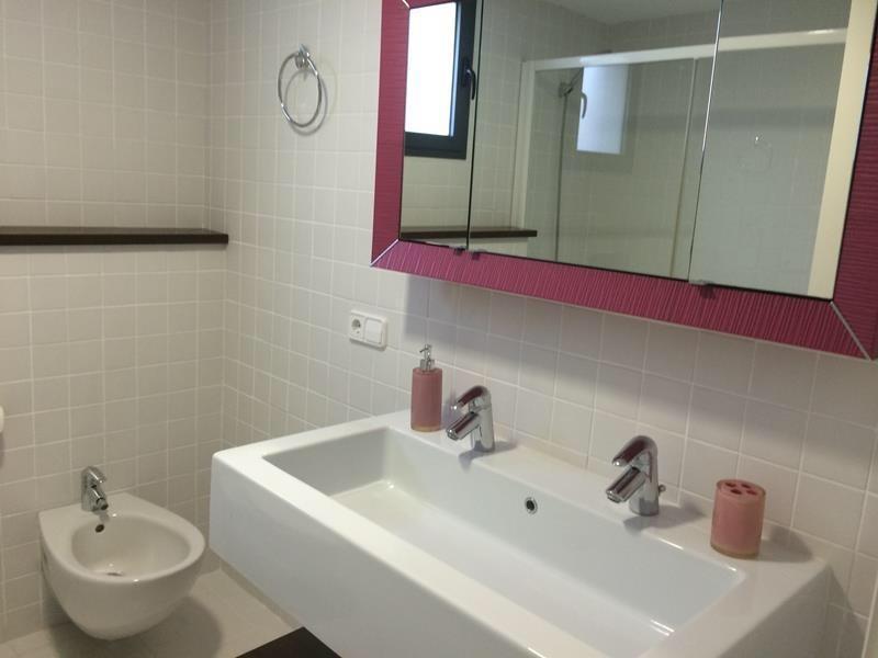 Bedroom in apartment for sale in Gandía