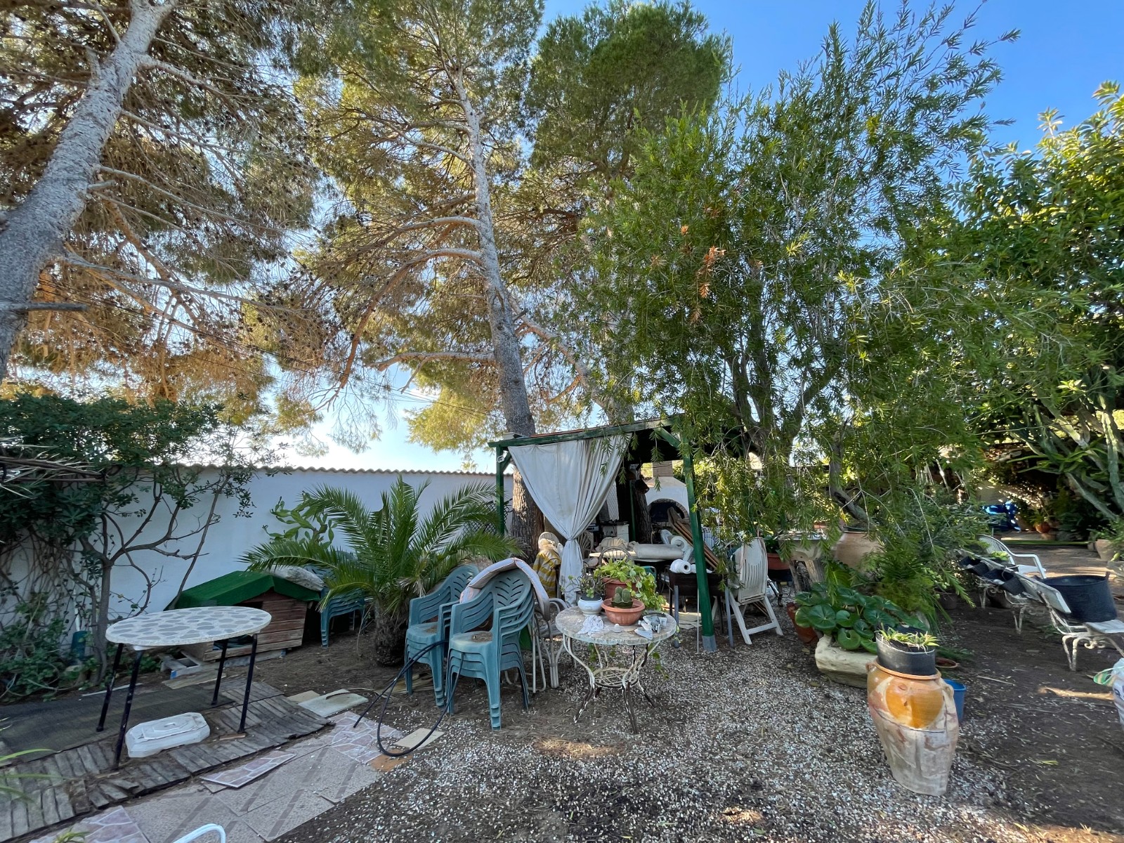 Bedroom in villa for sale in Orihuela Costa
