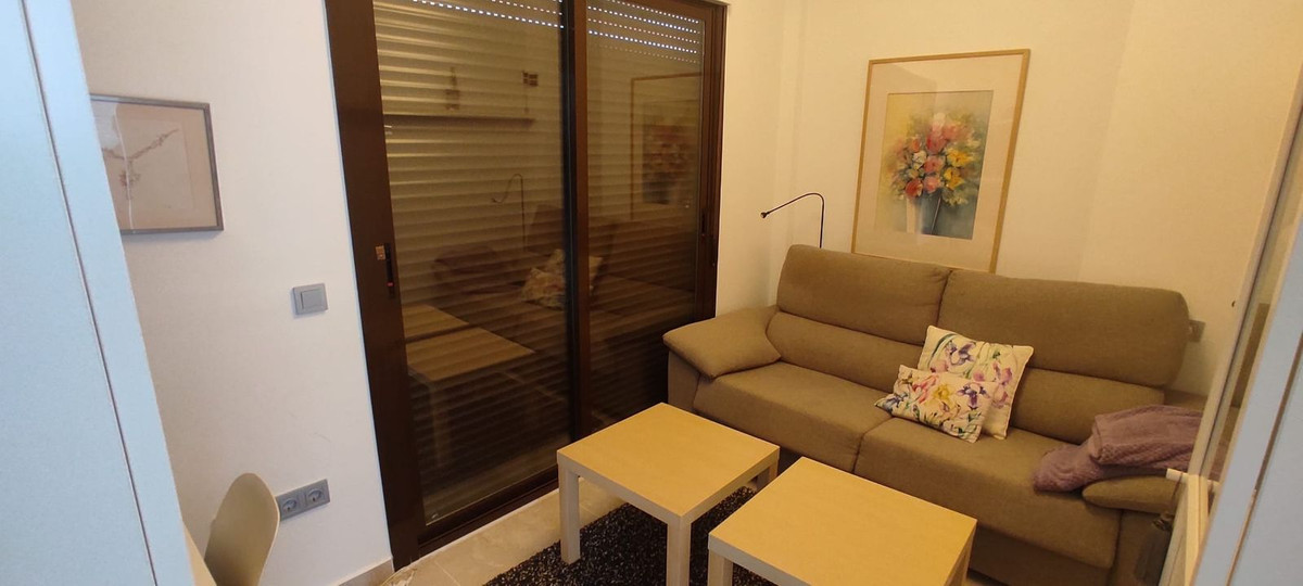Kitchen in villa for sale in Orihuela Costa