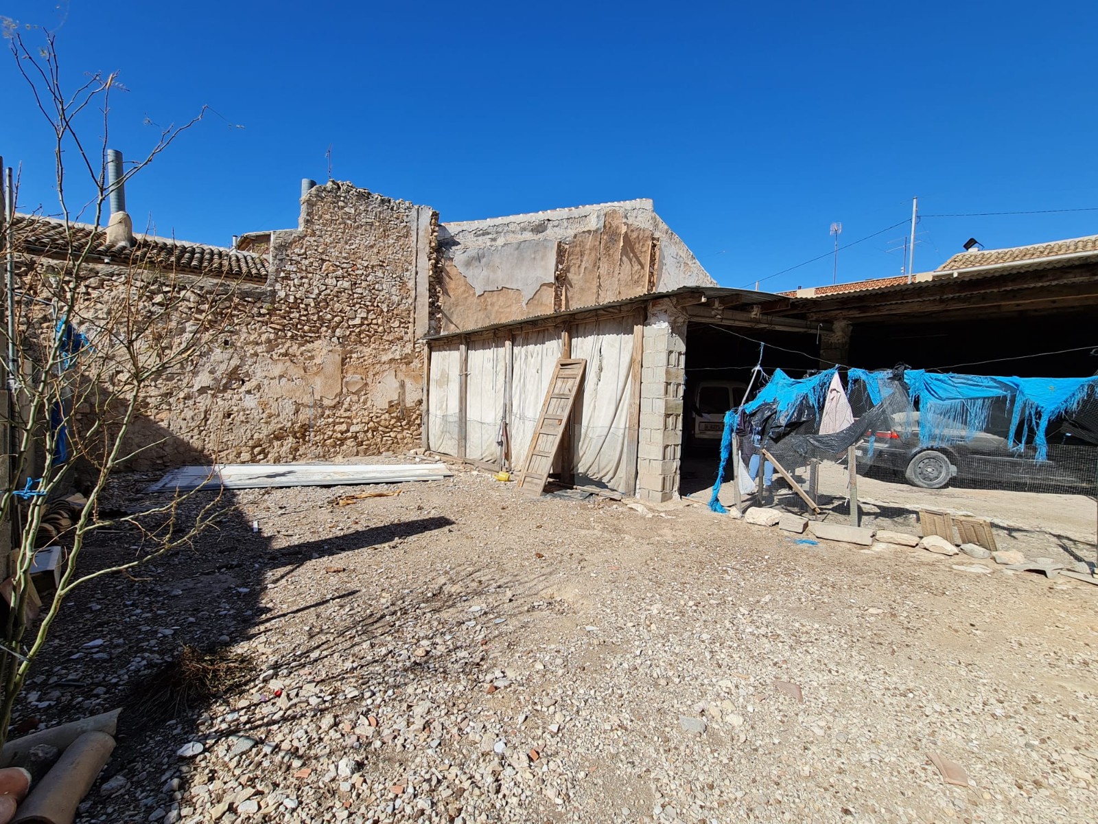 Living room in land for sale in Pinoso