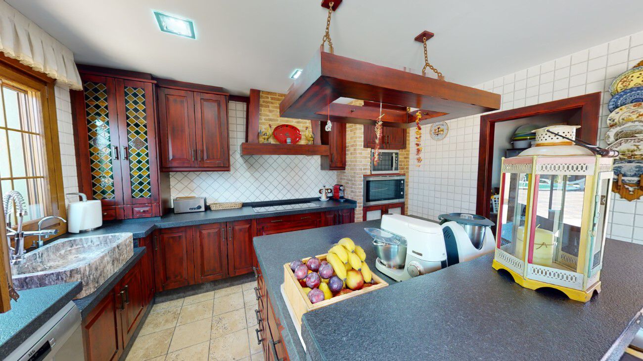 Pool area in villa for sale in Almoradi