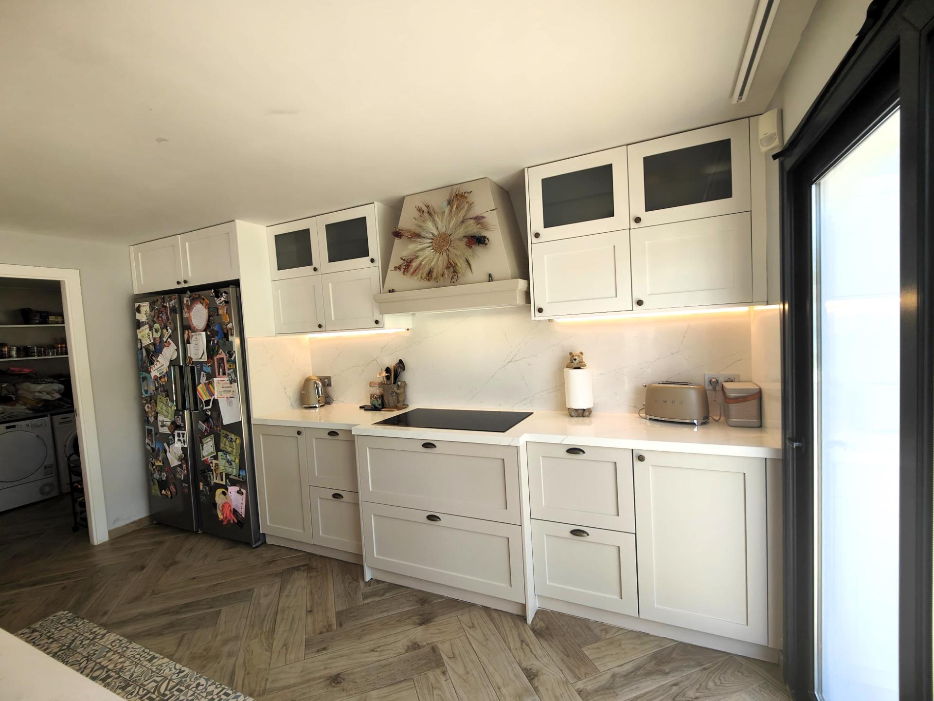 Bedroom in villa for sale in Cabo Roig