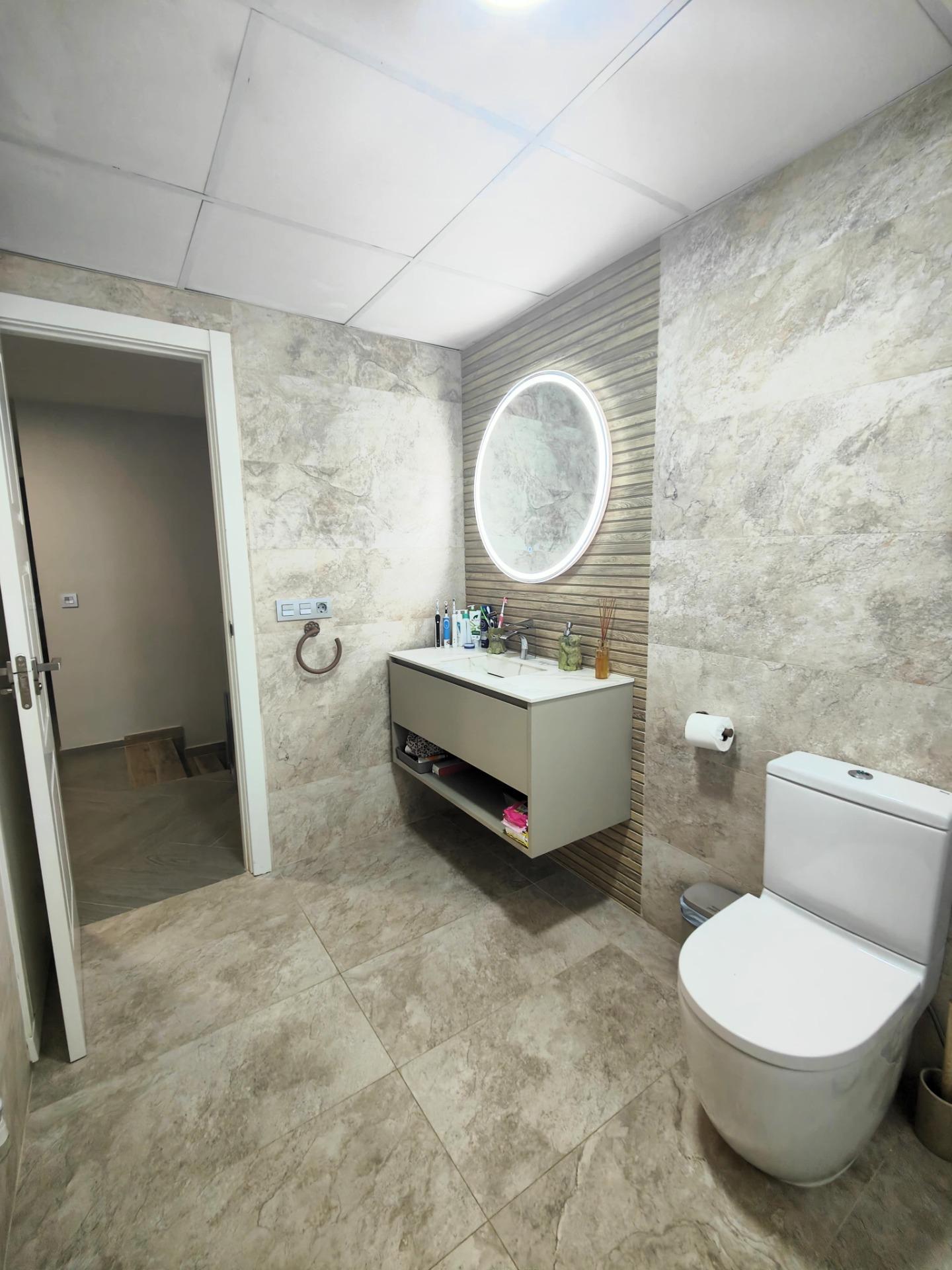 Kitchen in villa for sale in Cabo Roig