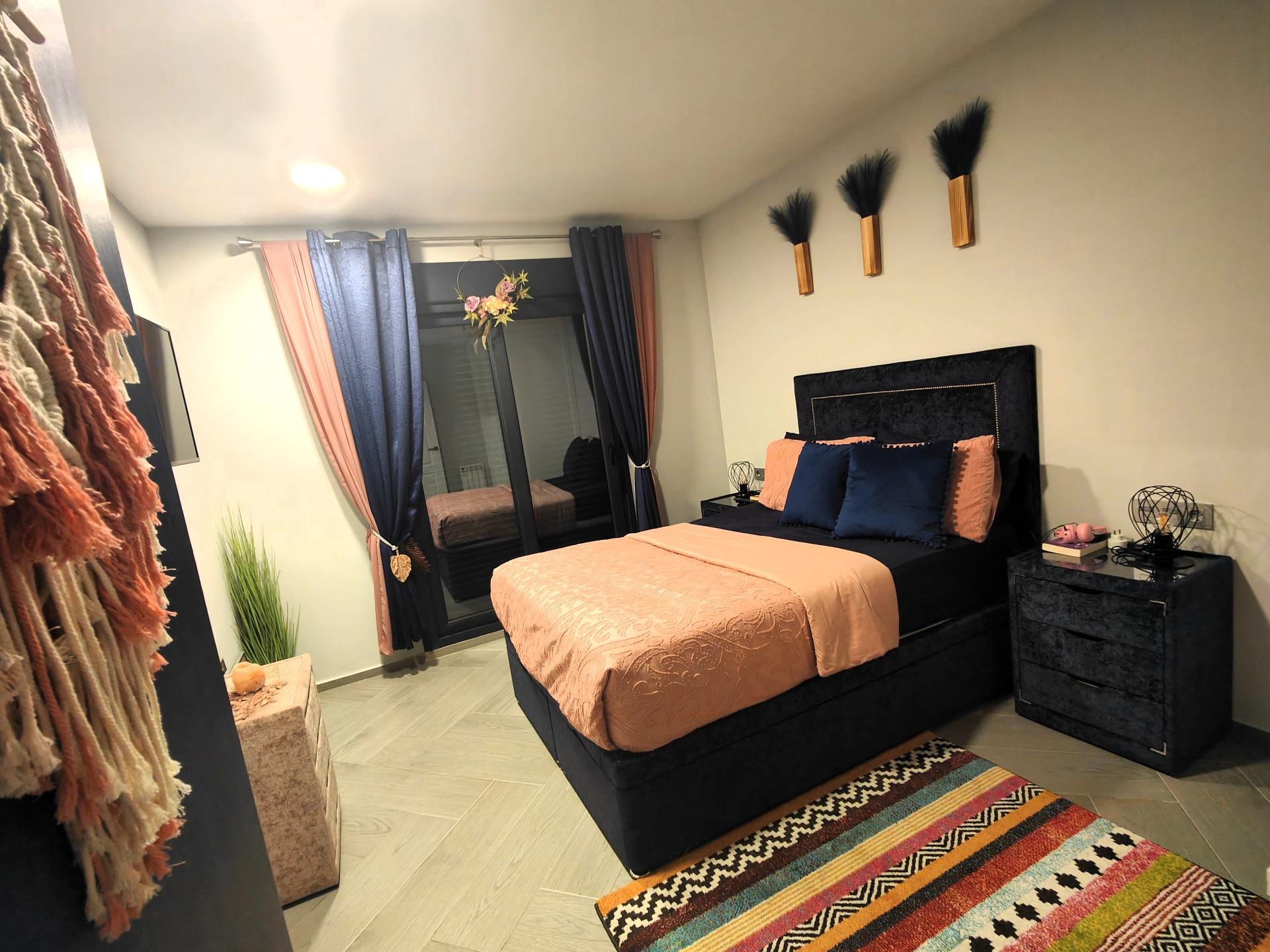 Bedroom in villa for sale in Cabo Roig