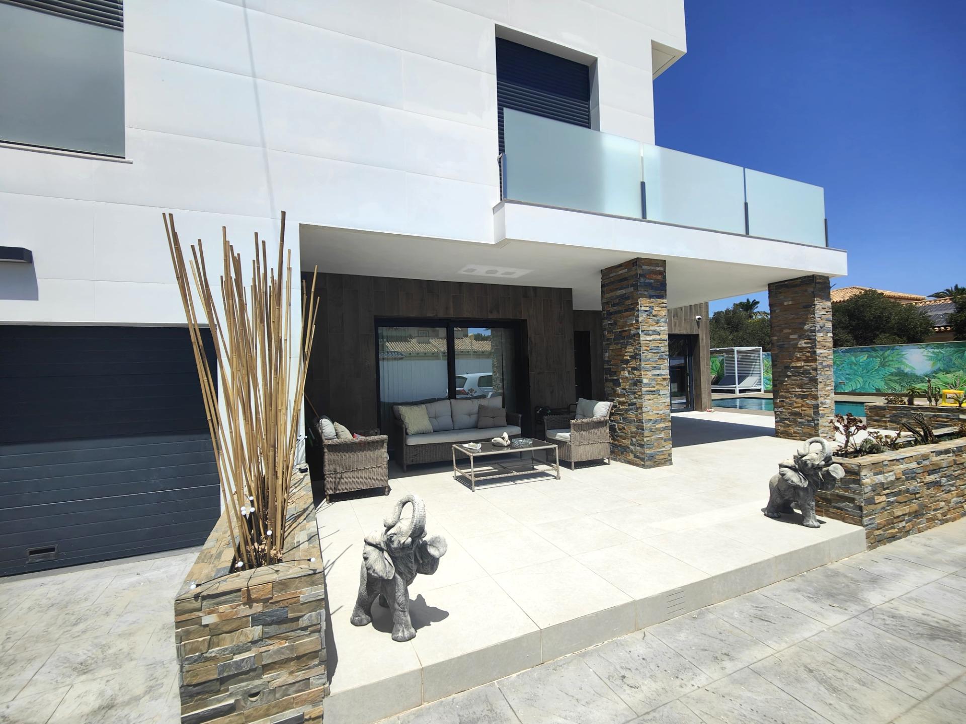 & Luxury Villa with Sea Views in Cabo Roig
