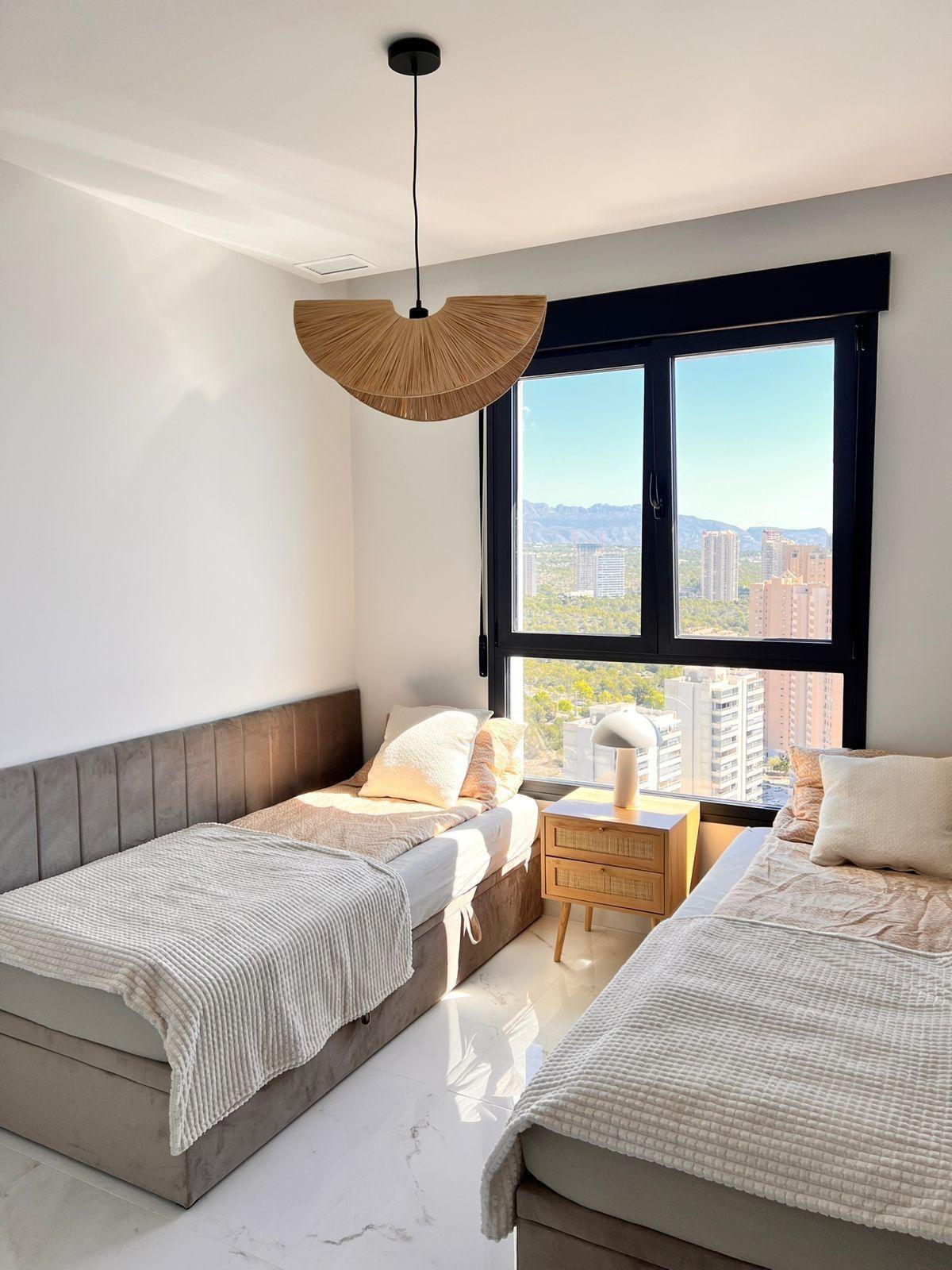 Bedrooms: 3, Bathrooms: 2, Apartment in Benidorm, Alicante, Spain