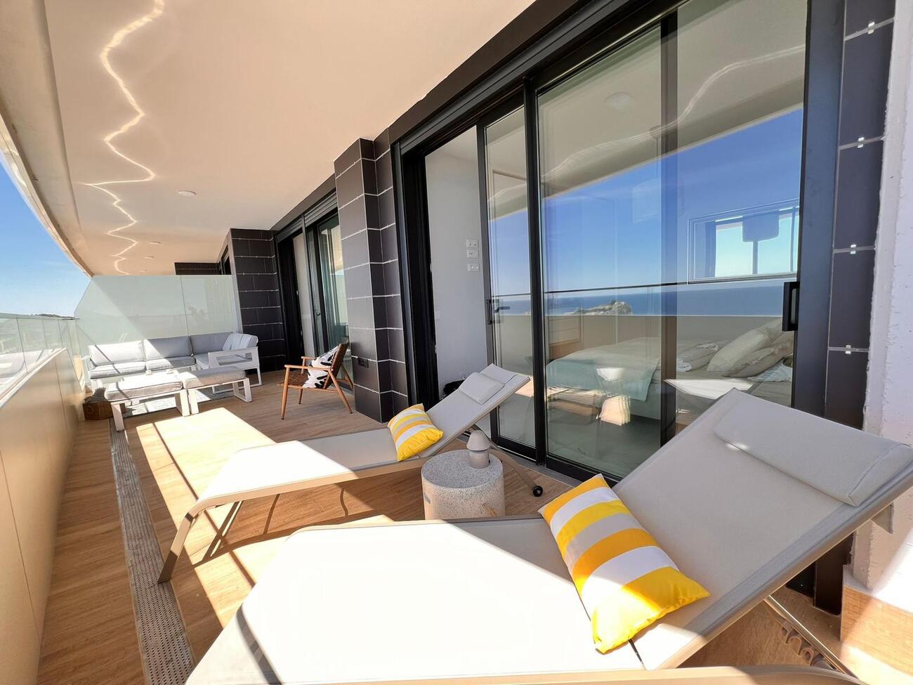 Terrace in apartment for sale in Benidorm