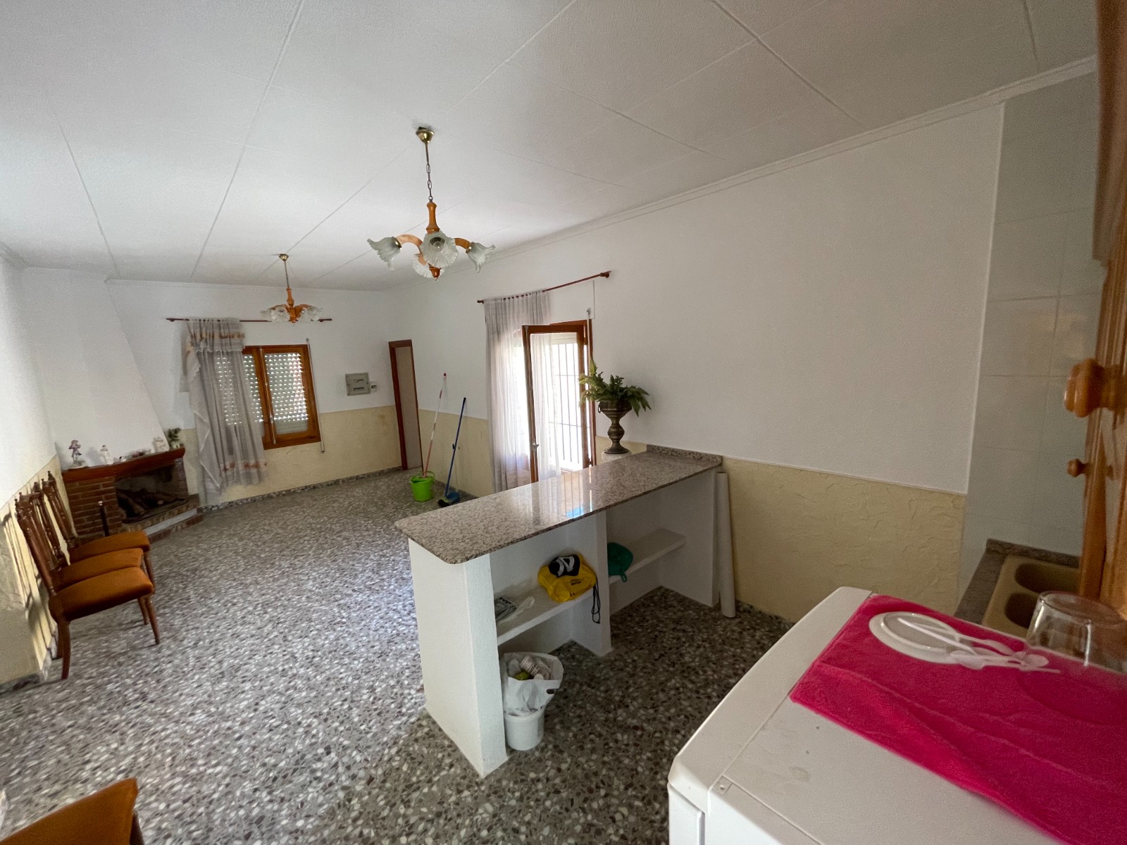 Kitchen in villa for sale in Redovan