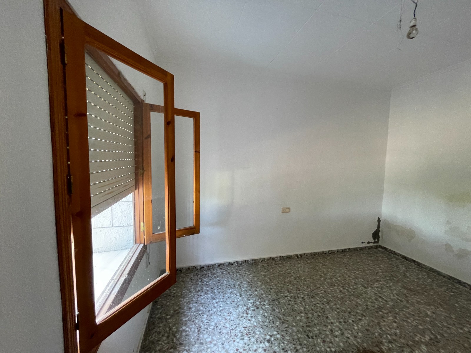 Dining area in villa for sale in Redovan