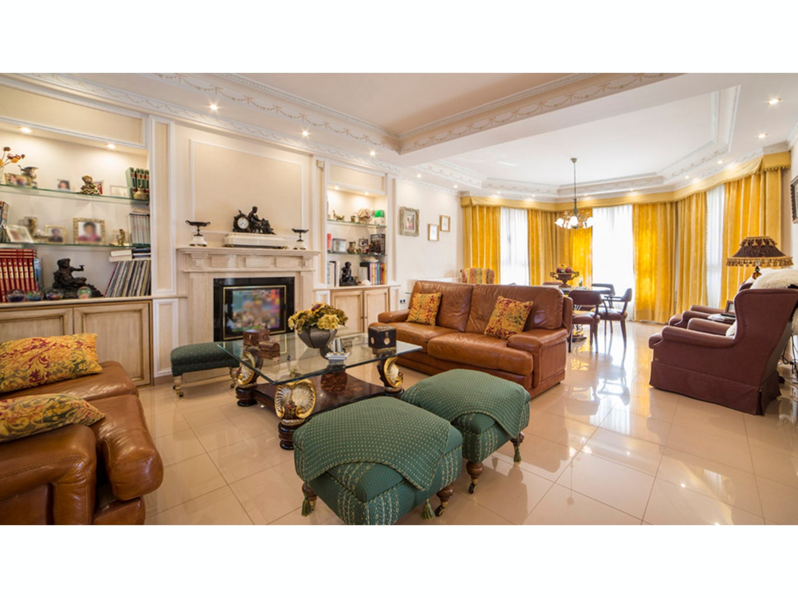 Terrace in villa for sale in Yecla