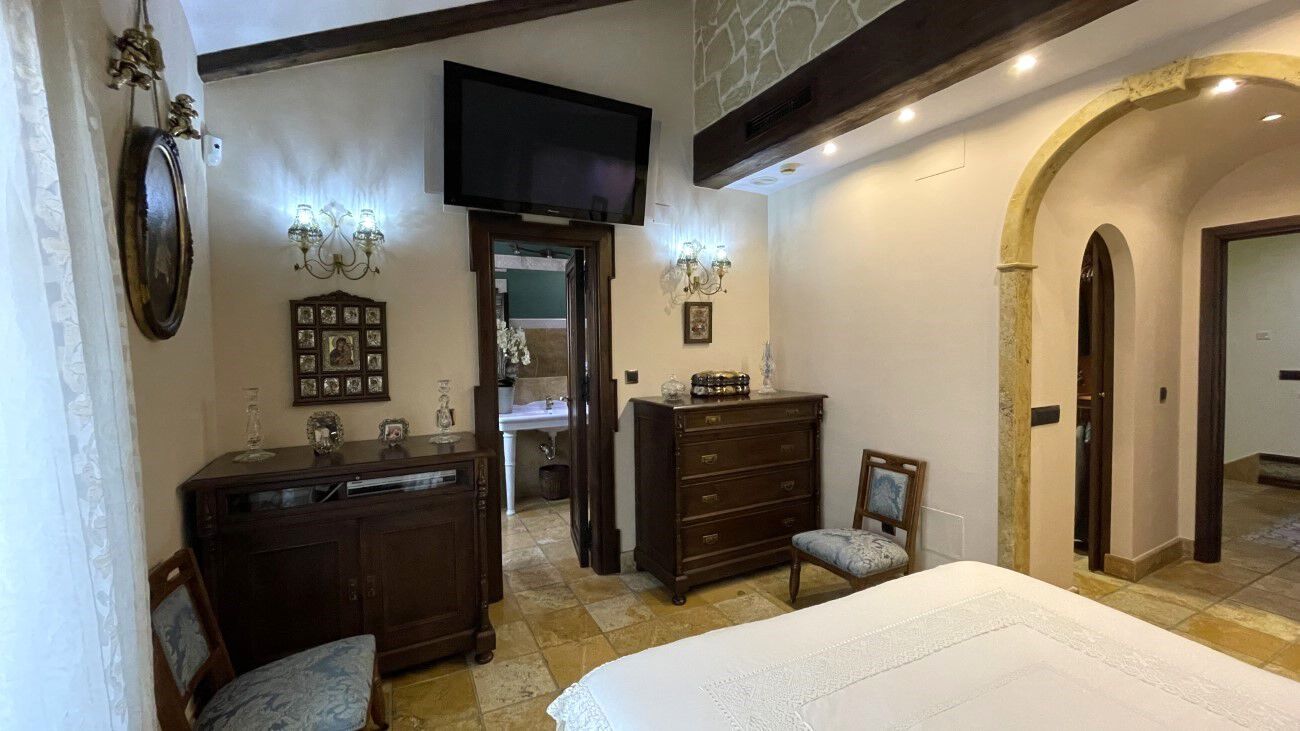 Master bedroom in terraced for sale in Torrevieja