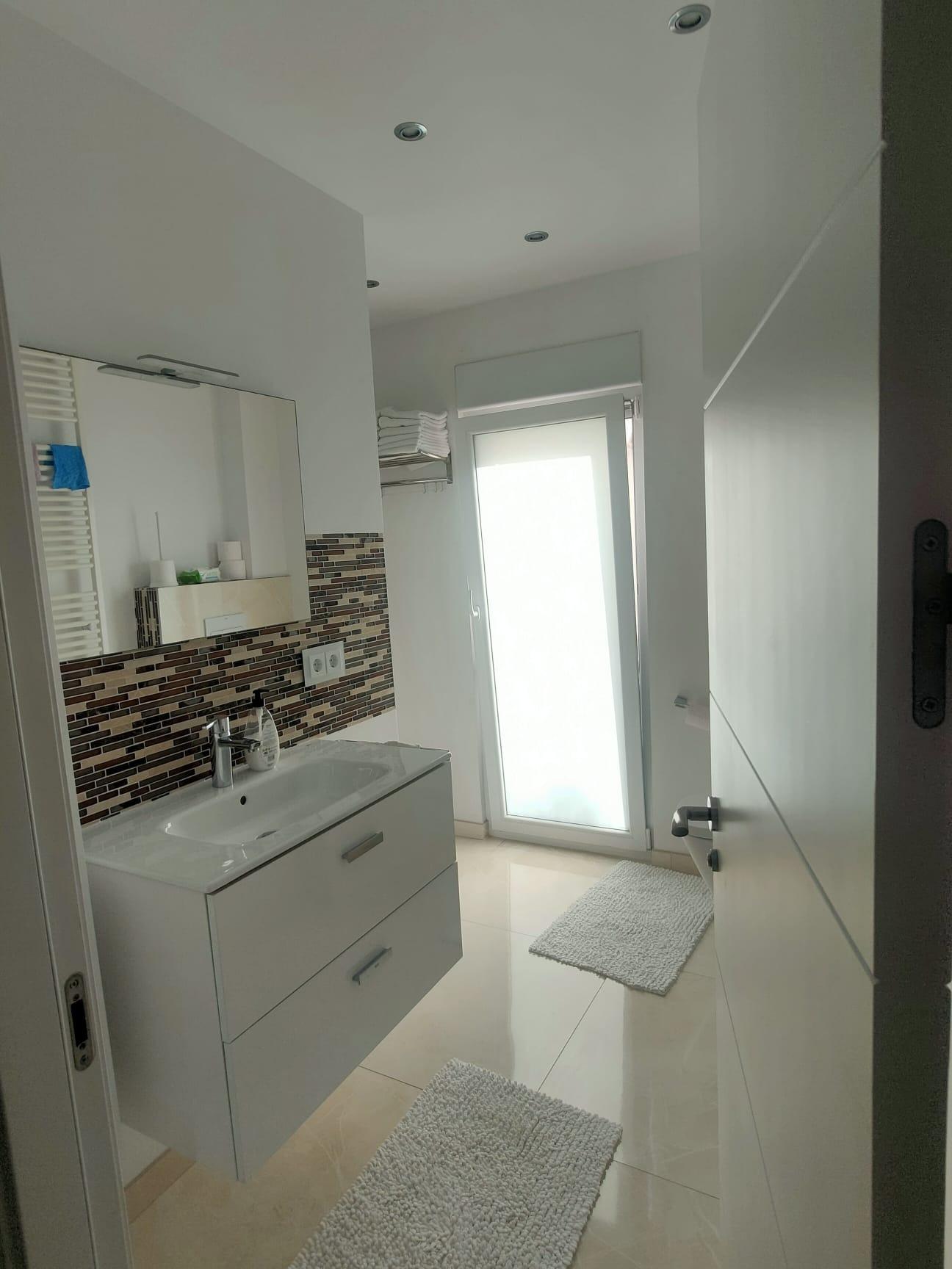 Bathroom in villa for sale in Orihuela Costa