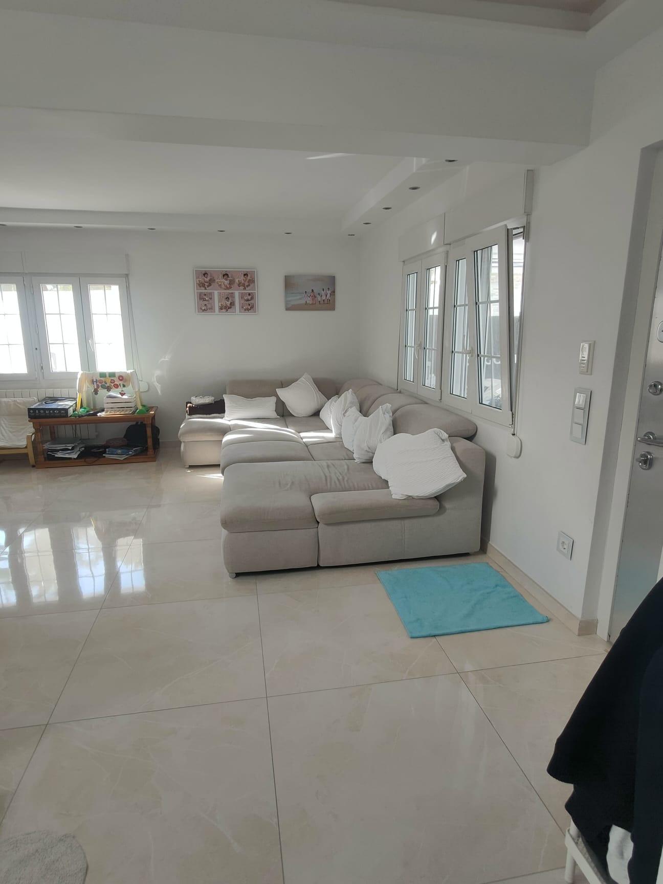Garden in villa for sale in Orihuela Costa