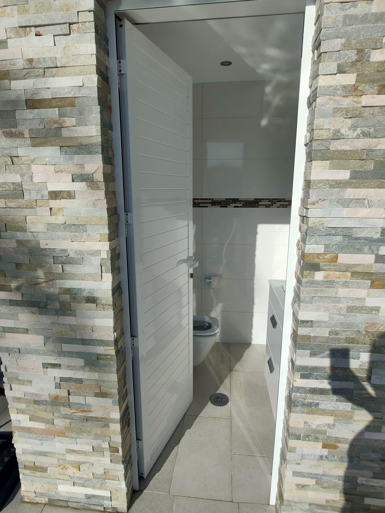 Kitchen in villa for sale in Orihuela Costa