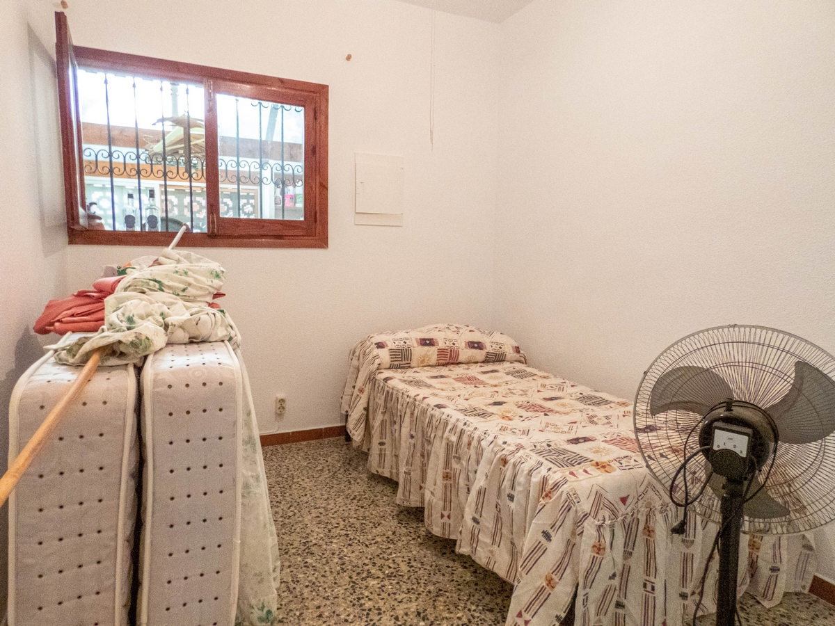 Kitchen in villa for sale in Dehesa de Campoamor