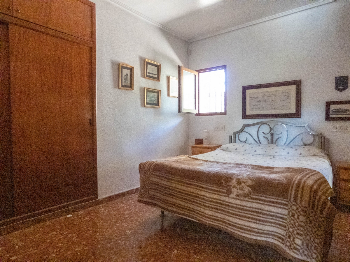 Garden in villa for sale in Dehesa de Campoamor