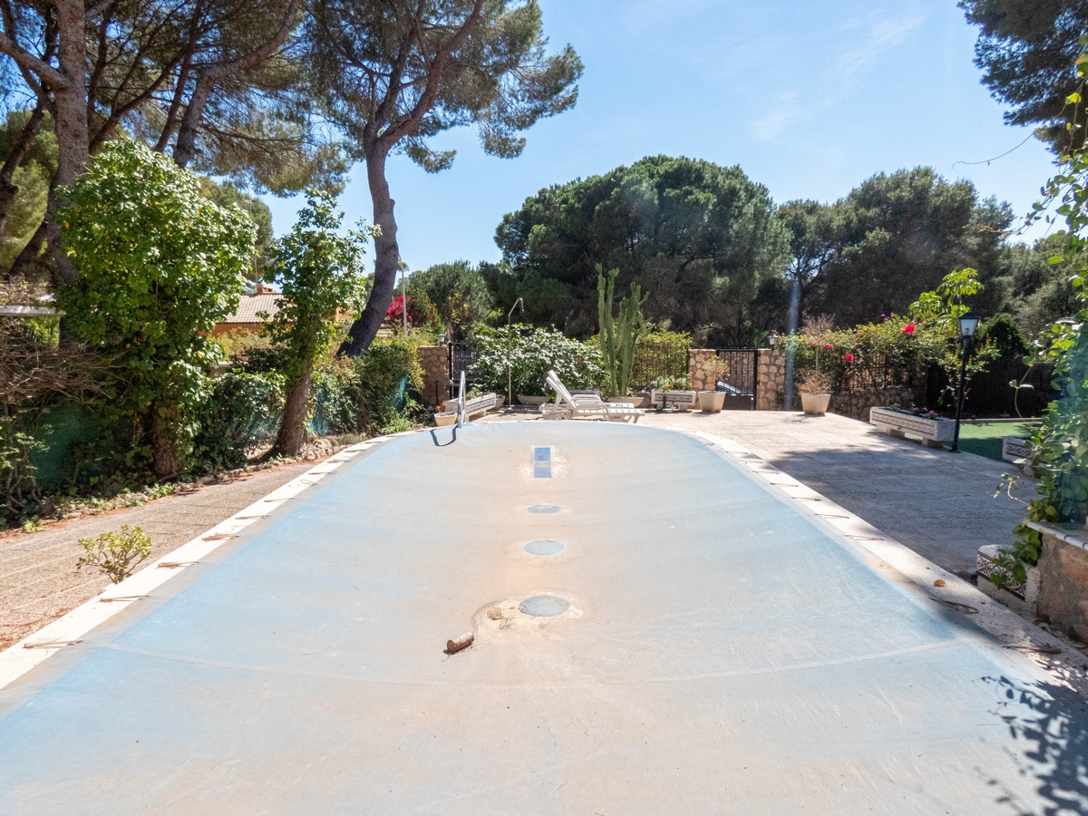 Bedroom in villa for sale in Dehesa de Campoamor