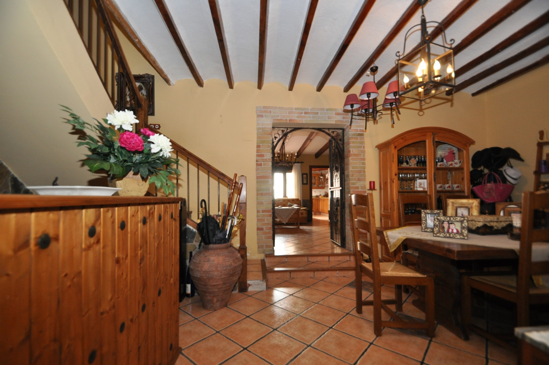 Dining area in terraced for sale in Chinorlet