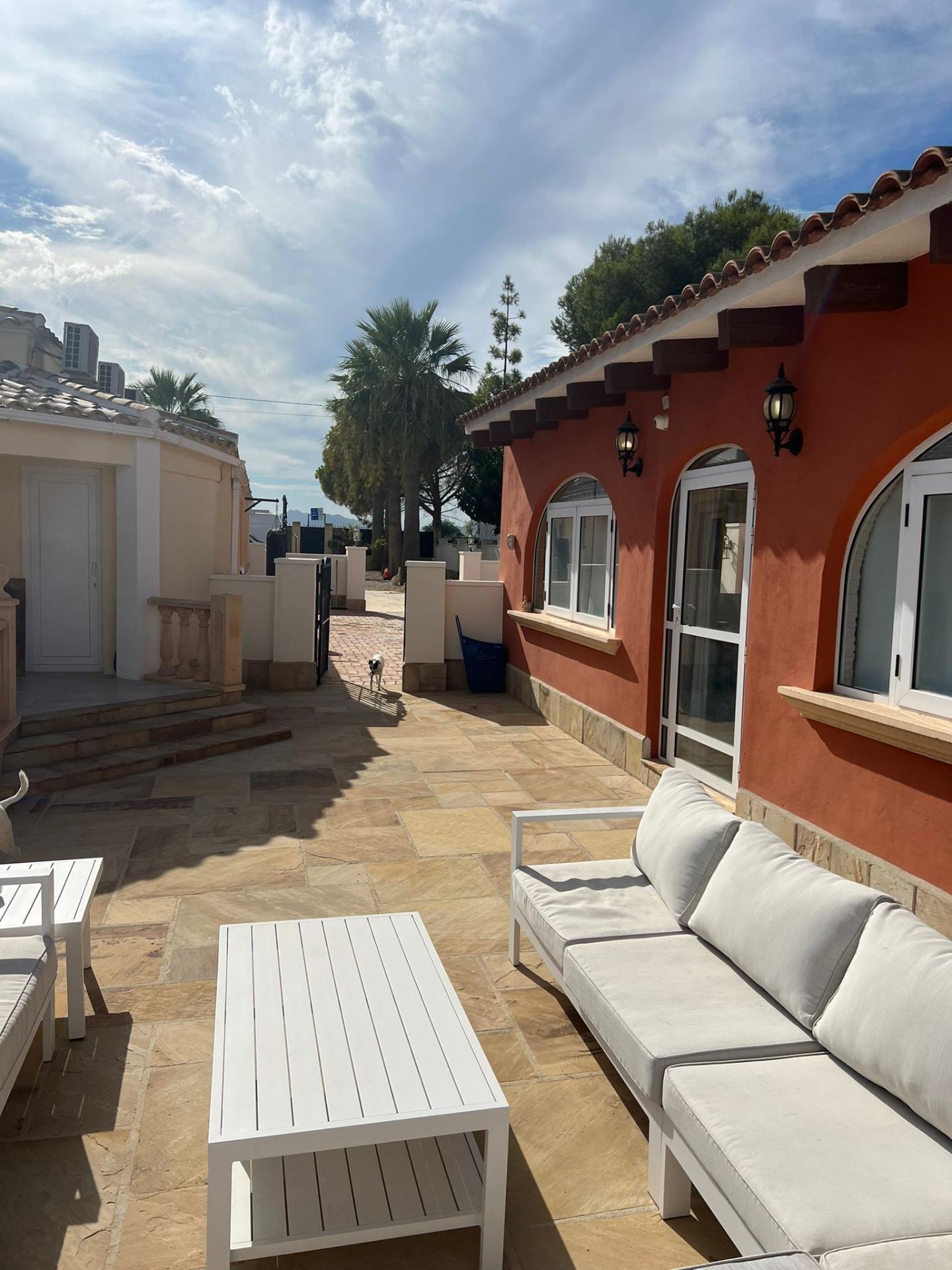 Kitchen in villa for sale in Almoradi