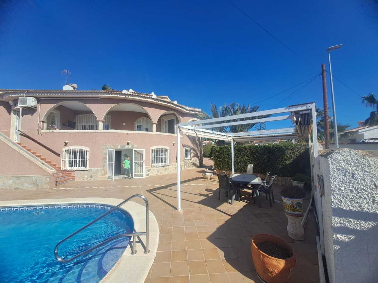 Bedrooms: 5, Bathrooms: 4, Villa in Ciudad Quesada, Alicante, Spain