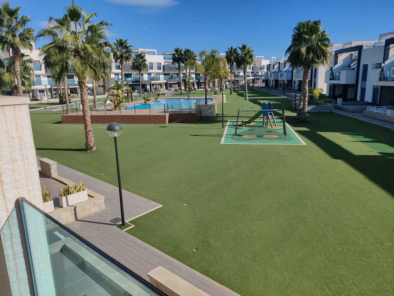 Terrace in apartment for sale in Guardamar del Segura