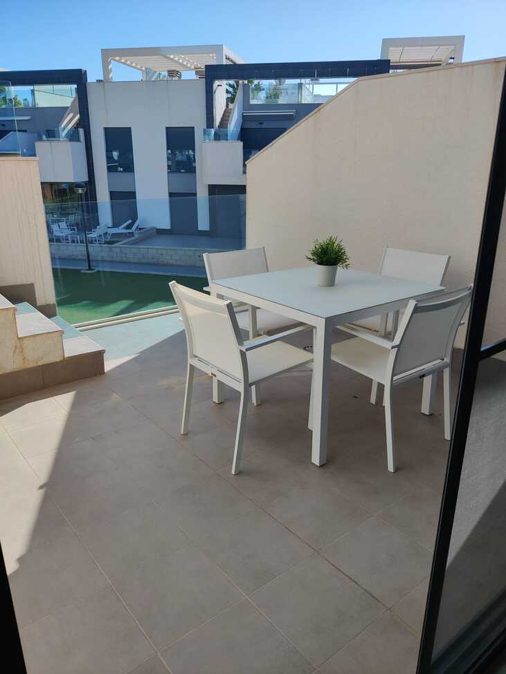 Pool area in apartment for sale in Guardamar del Segura