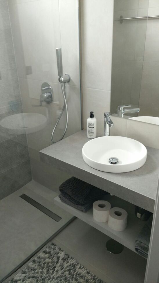 Bathroom in apartment for sale in Guardamar del Segura