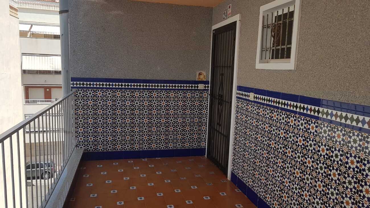 Garden in apartment for sale in La Mata