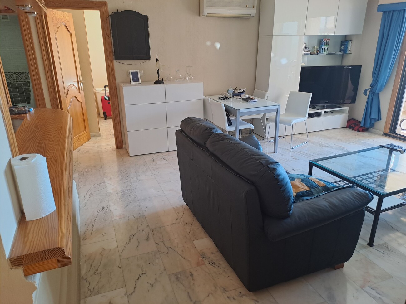 Master bedroom in apartment for sale in Guardamar del Segura