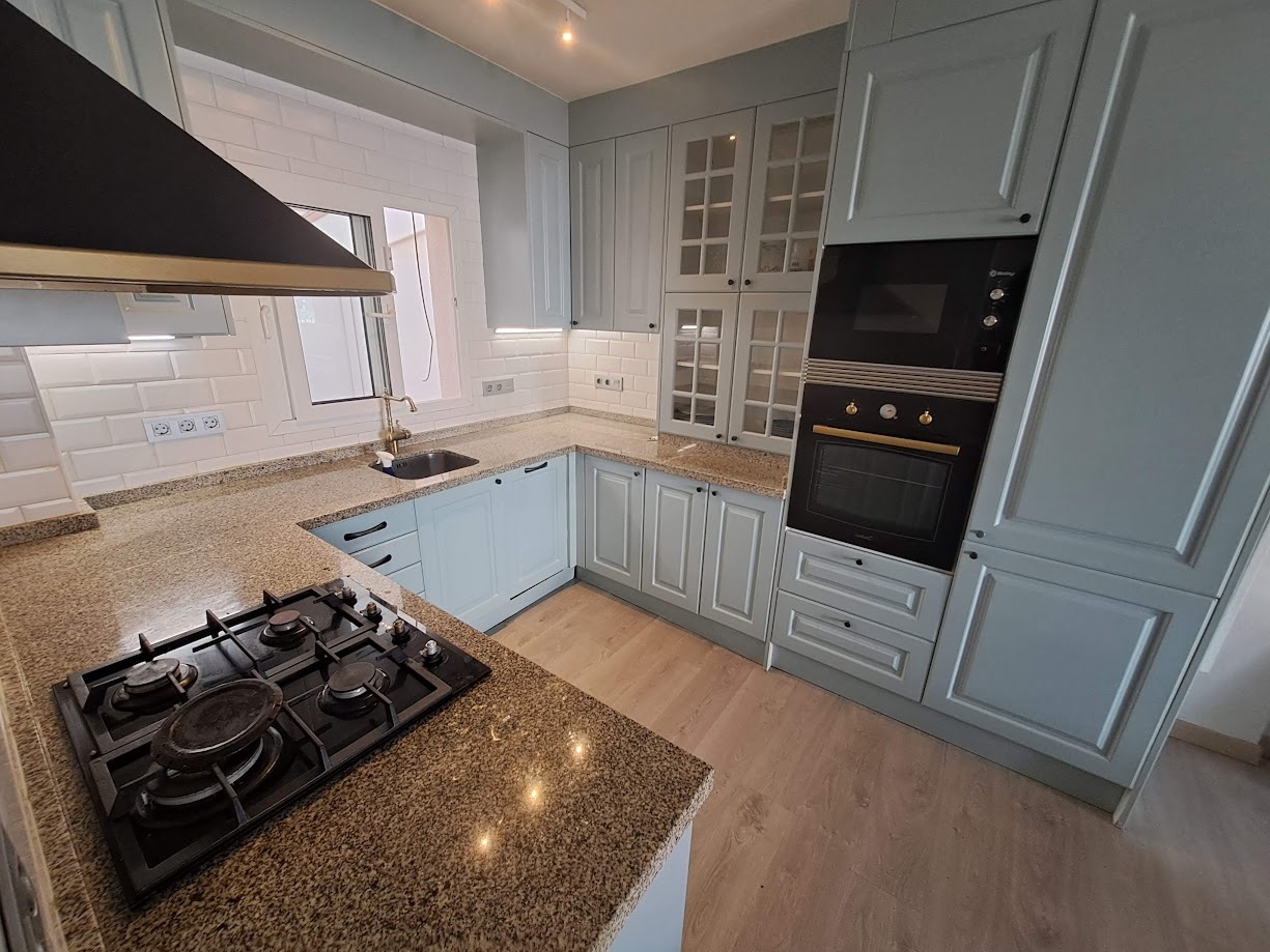 Dining area in bungalow for sale in Orihuela Costa