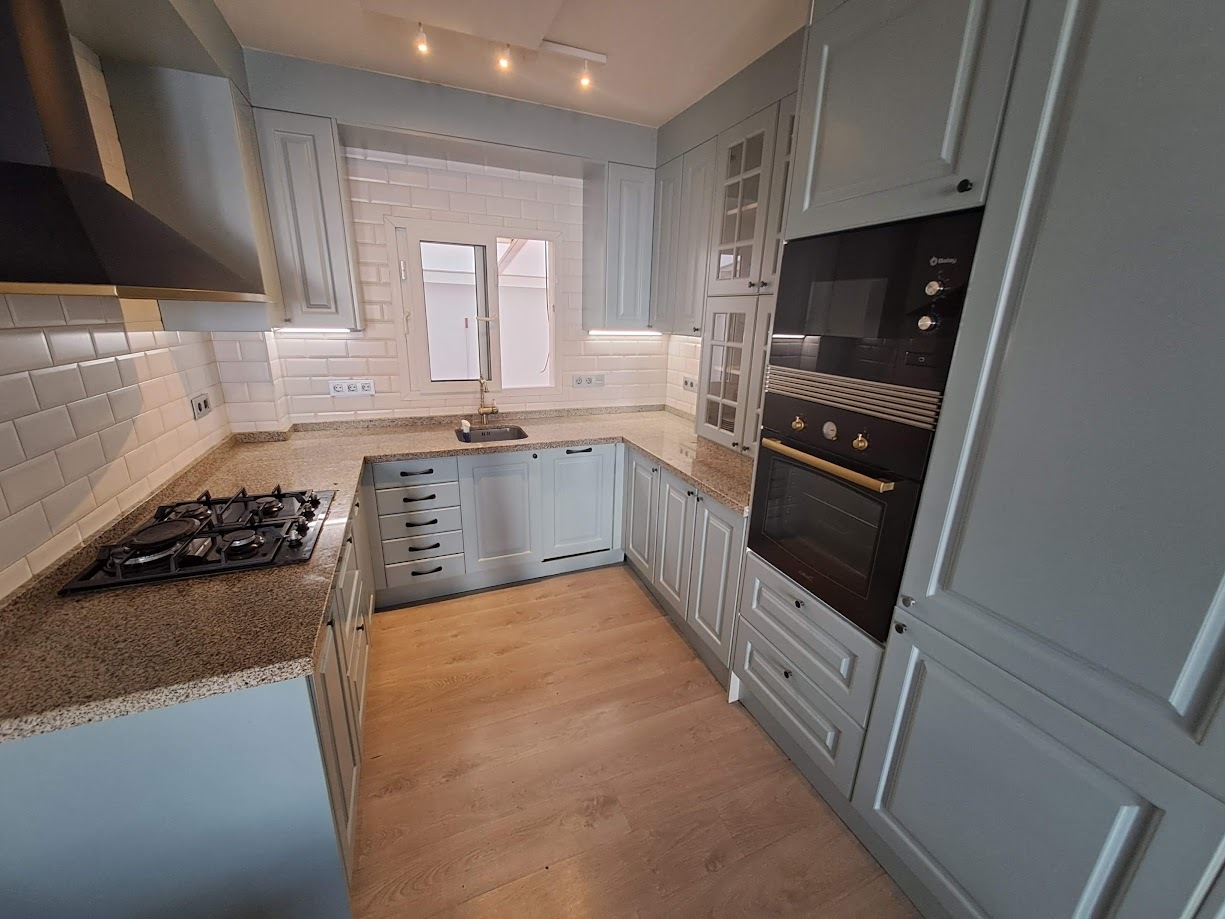 Bedroom in bungalow for sale in Orihuela Costa