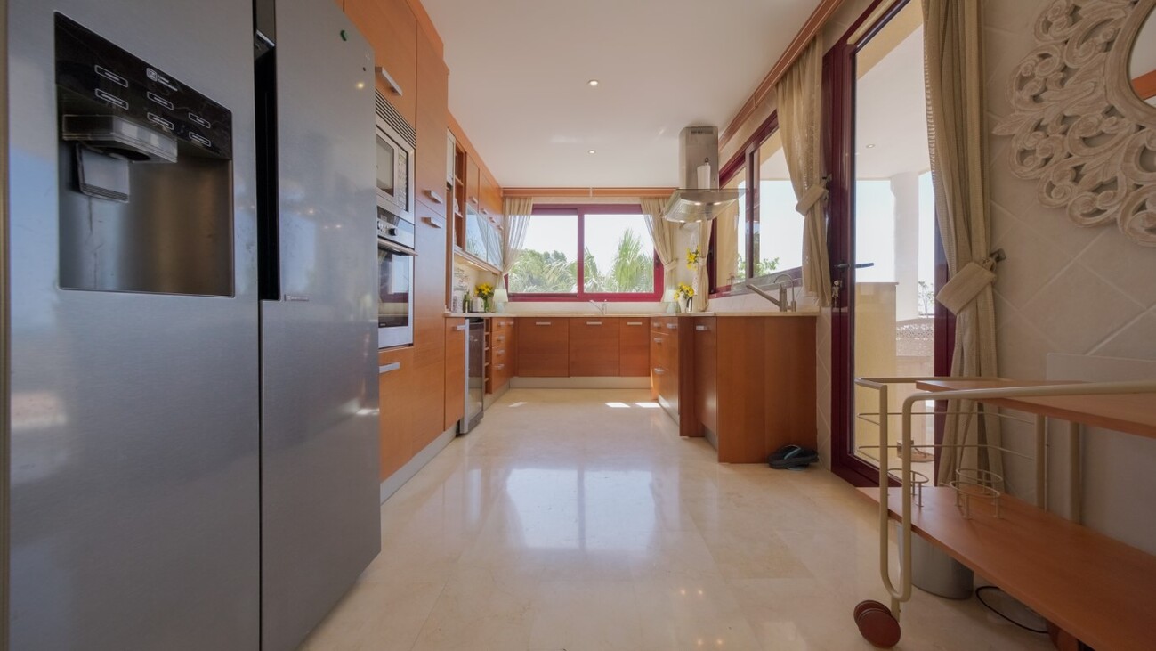 Dining area in villa for sale in Callosa D'en Sarria