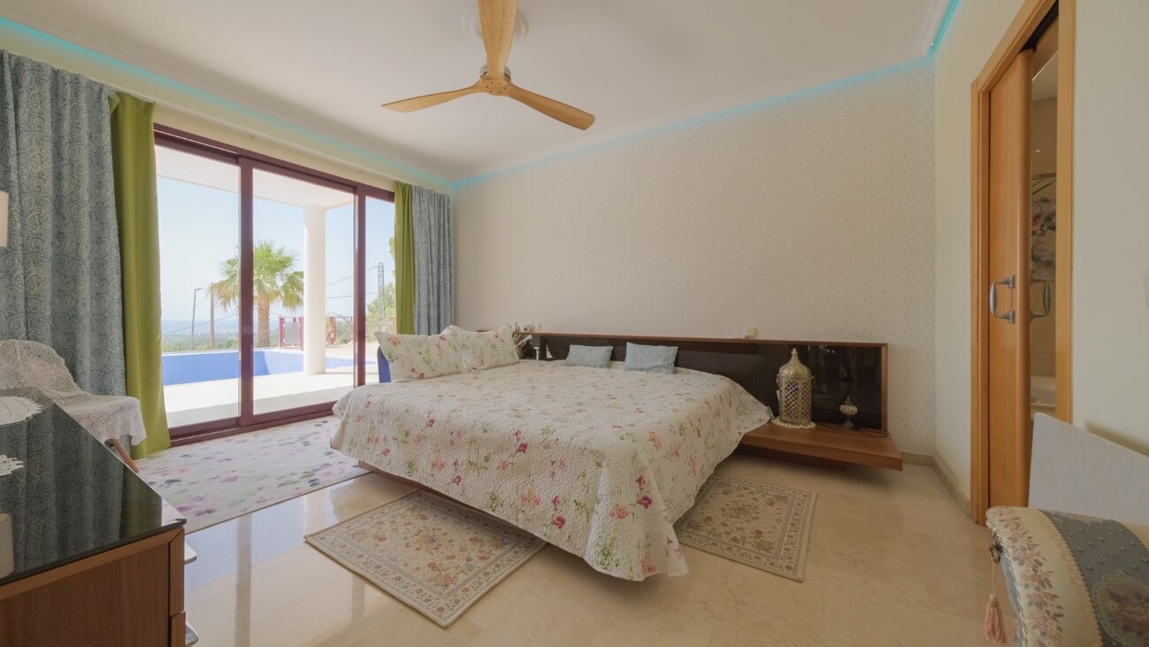 Terrace in villa for sale in Callosa D'en Sarria