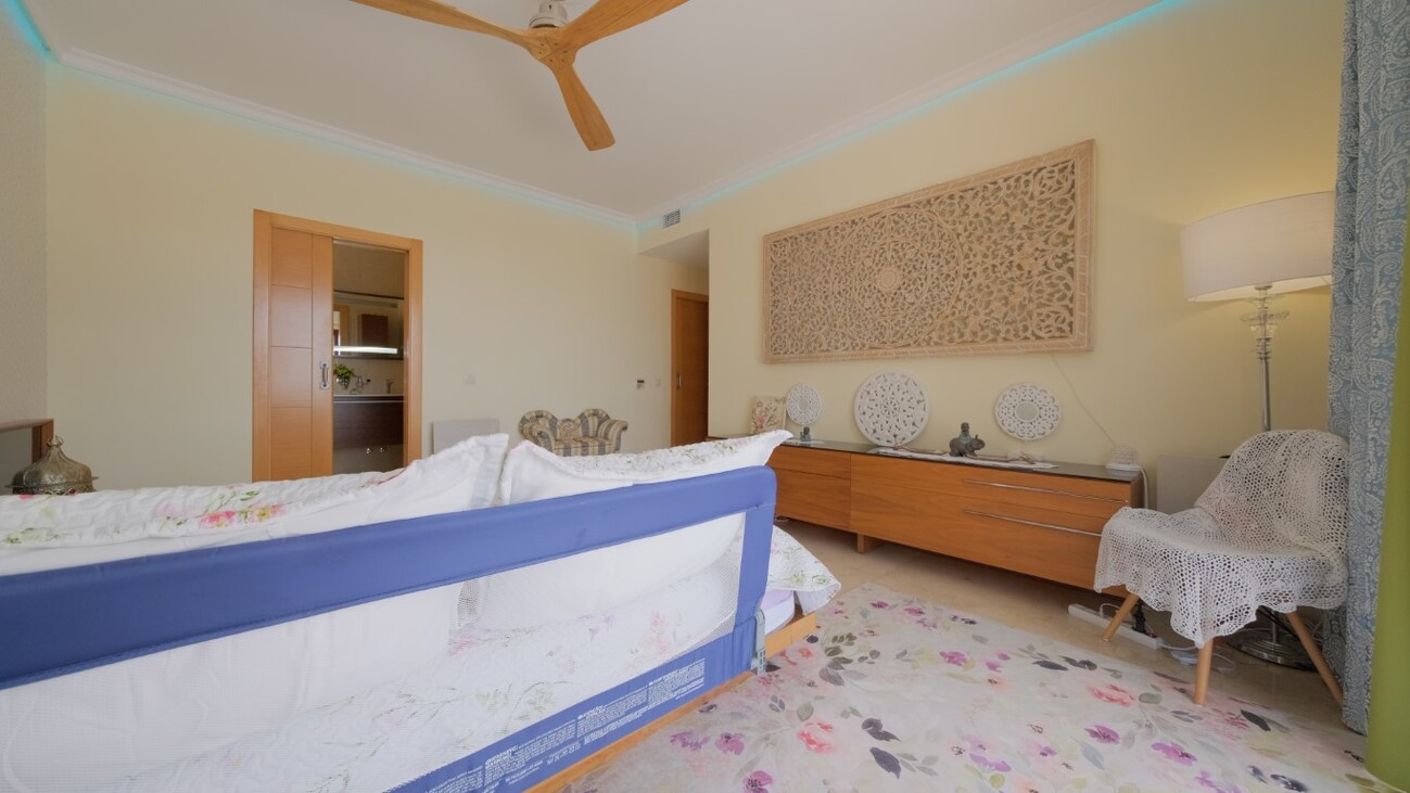 Pool area in villa for sale in Callosa D'en Sarria