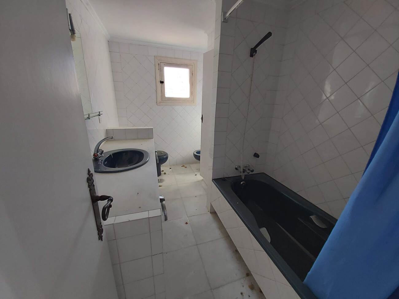 Bathroom in villa for sale in La Zenia