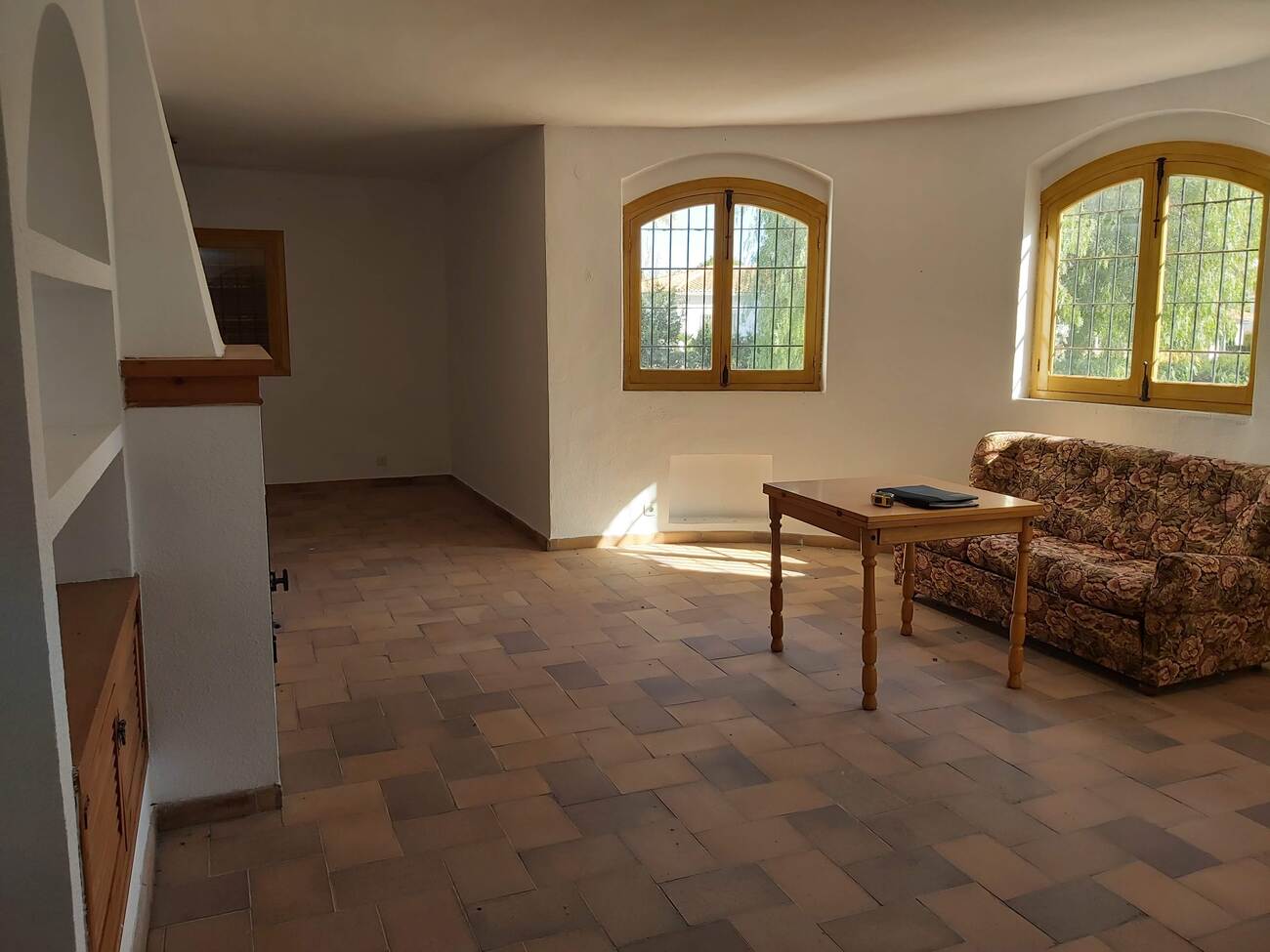 Living room in villa for sale in La Zenia