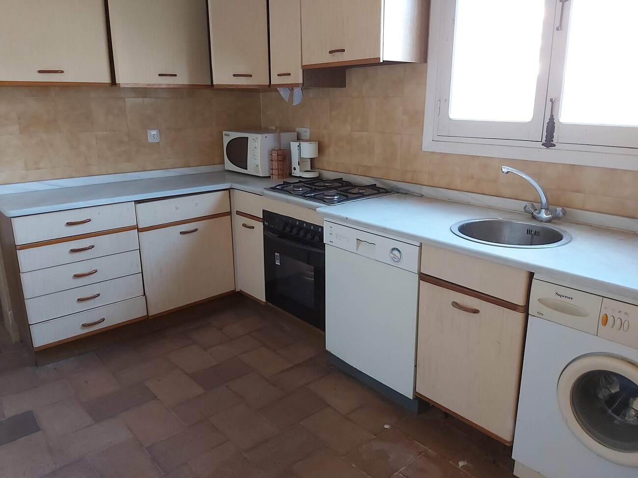 Pool area in villa for sale in La Zenia
