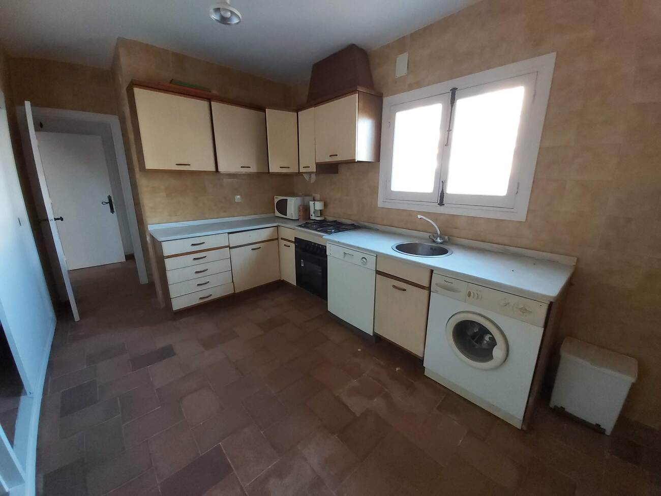 Garden in villa for sale in La Zenia