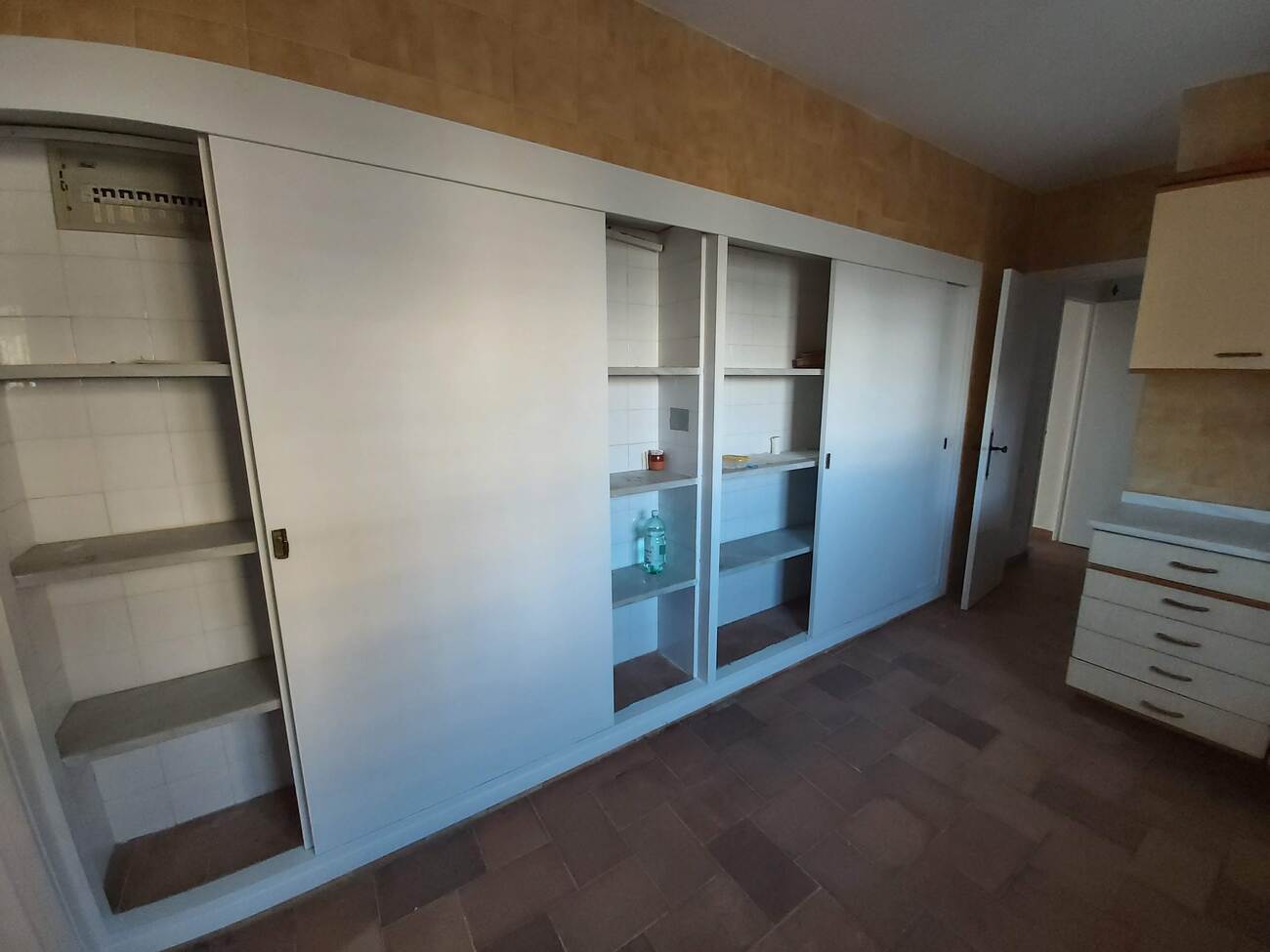 Dining area in villa for sale in La Zenia