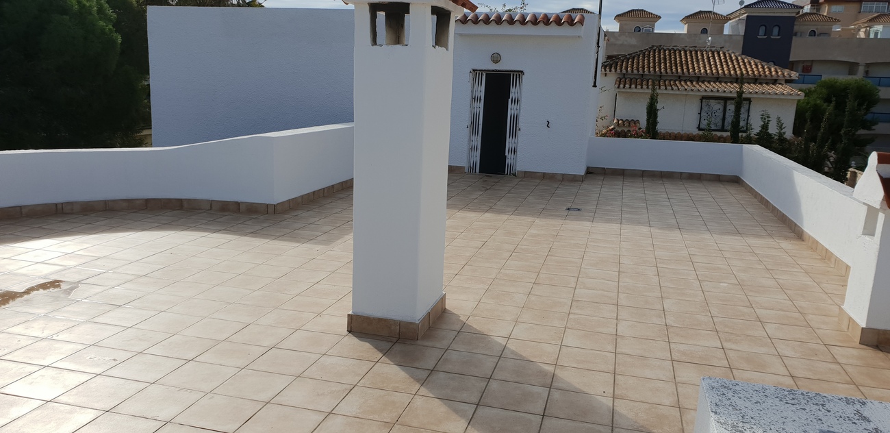 Terrace in villa for sale in La Zenia